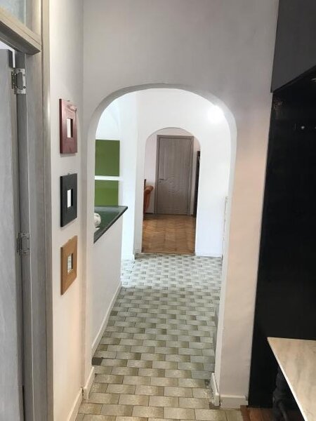 Turda, inchiriez apartament 3 camere, semidecomandat, 70mp